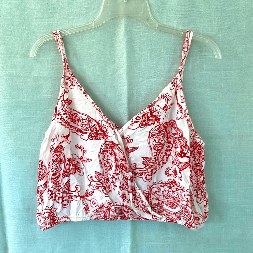 Cute crop top